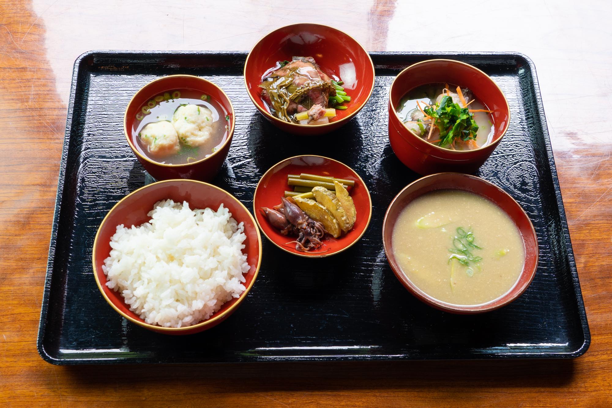 トキテツノミテツ弁当の写真